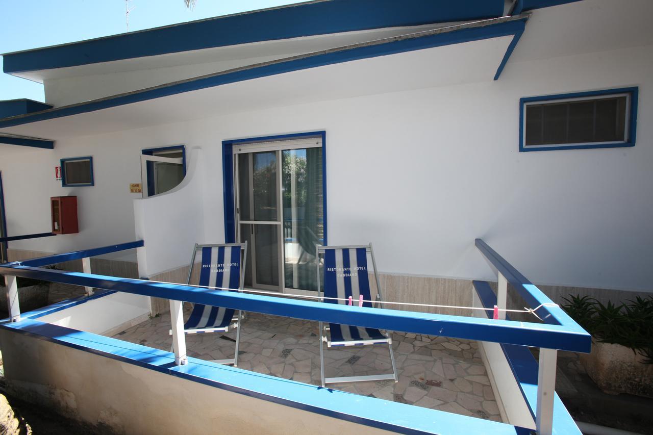 Hotel Gabbiano Сан Домино Екстериор снимка